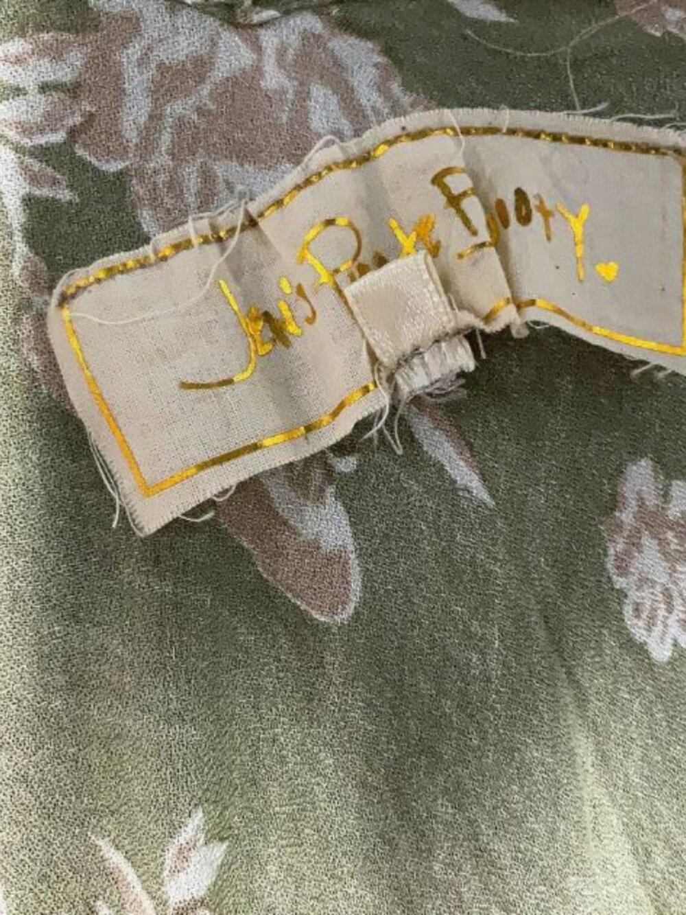 π΅ Jen's Pirate Booty Cordoba Dress - Picture 5 of 5